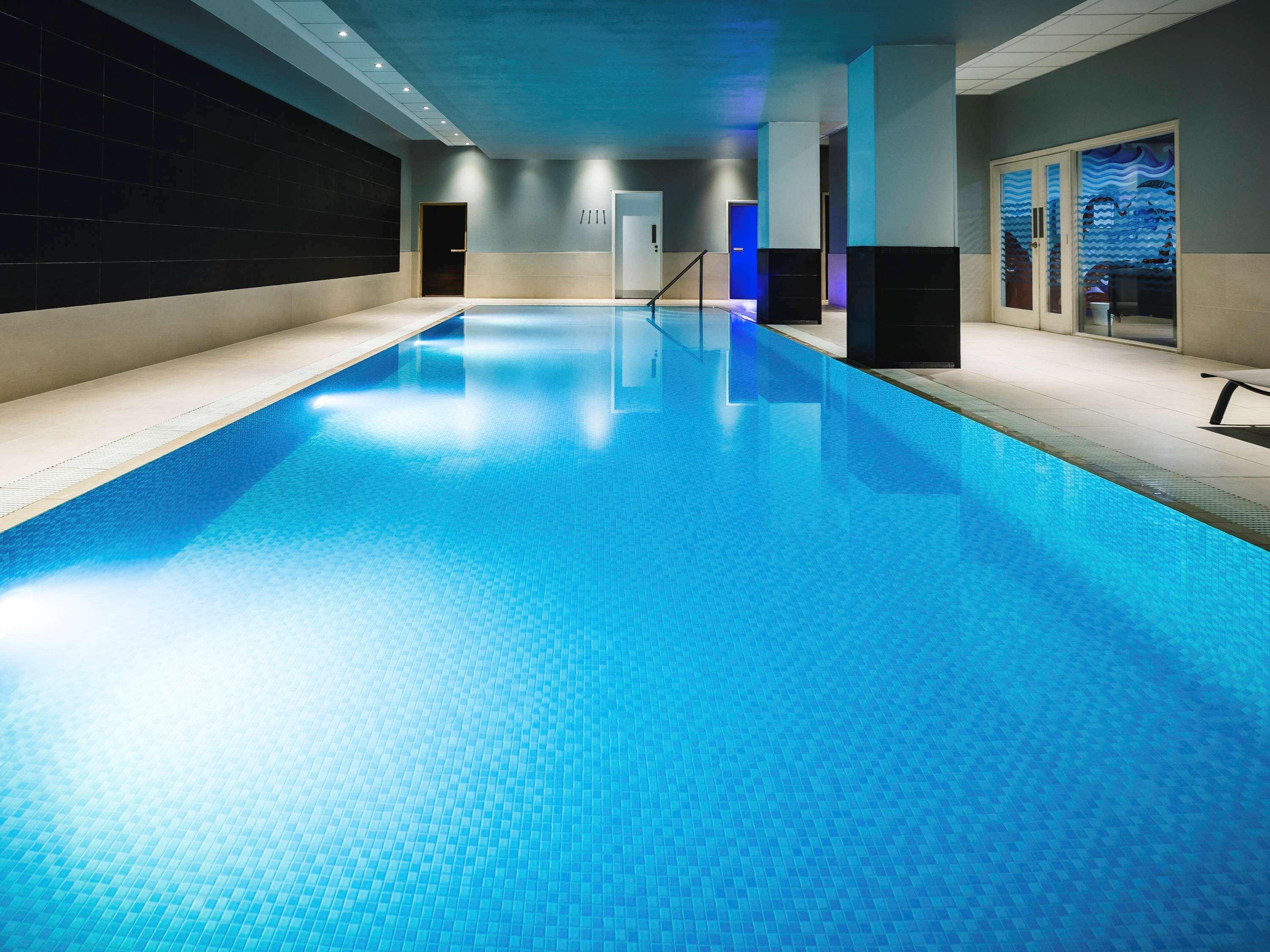 Novotel Reading Centre Экстерьер фото