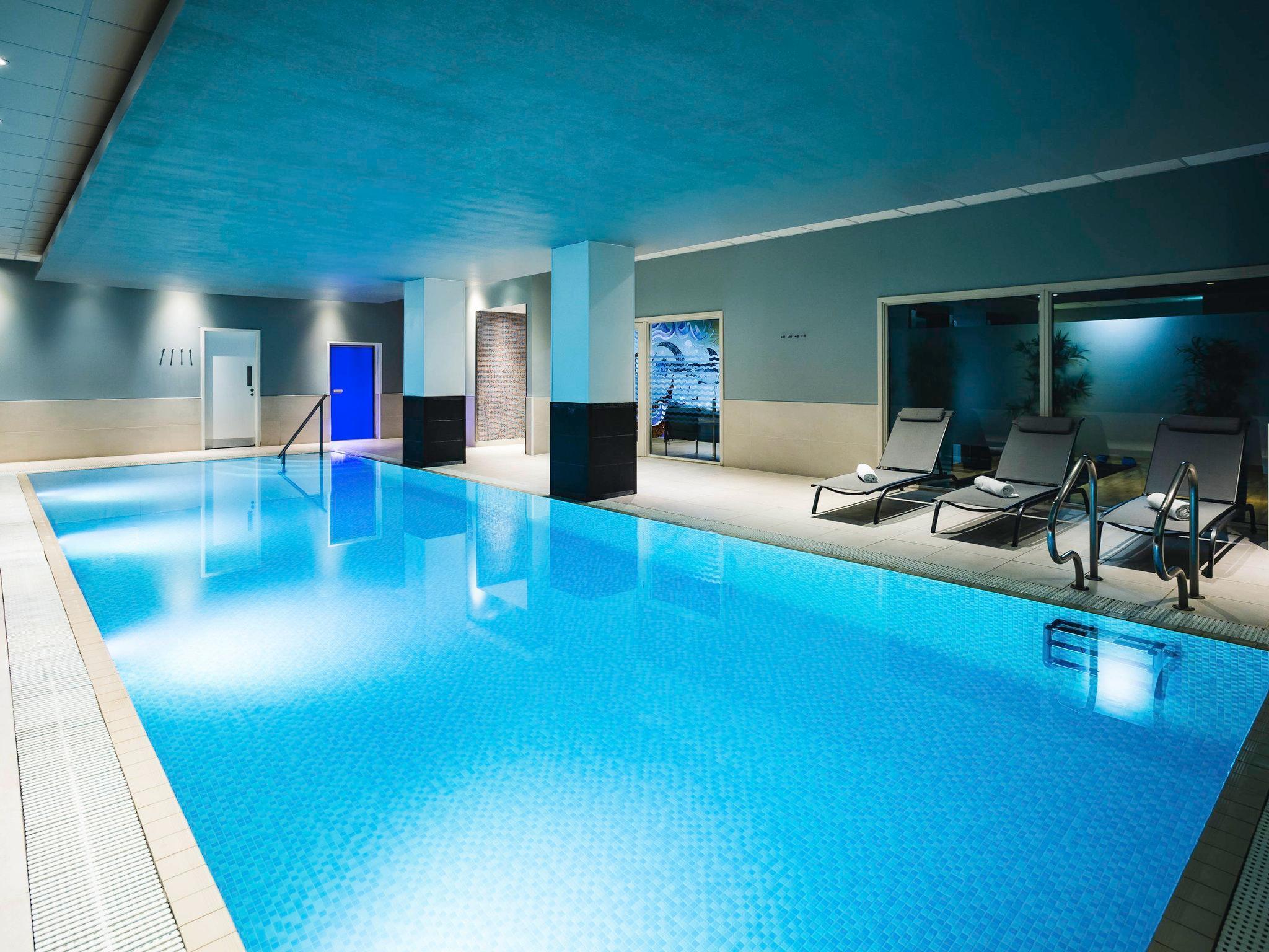 Novotel Reading Centre Экстерьер фото