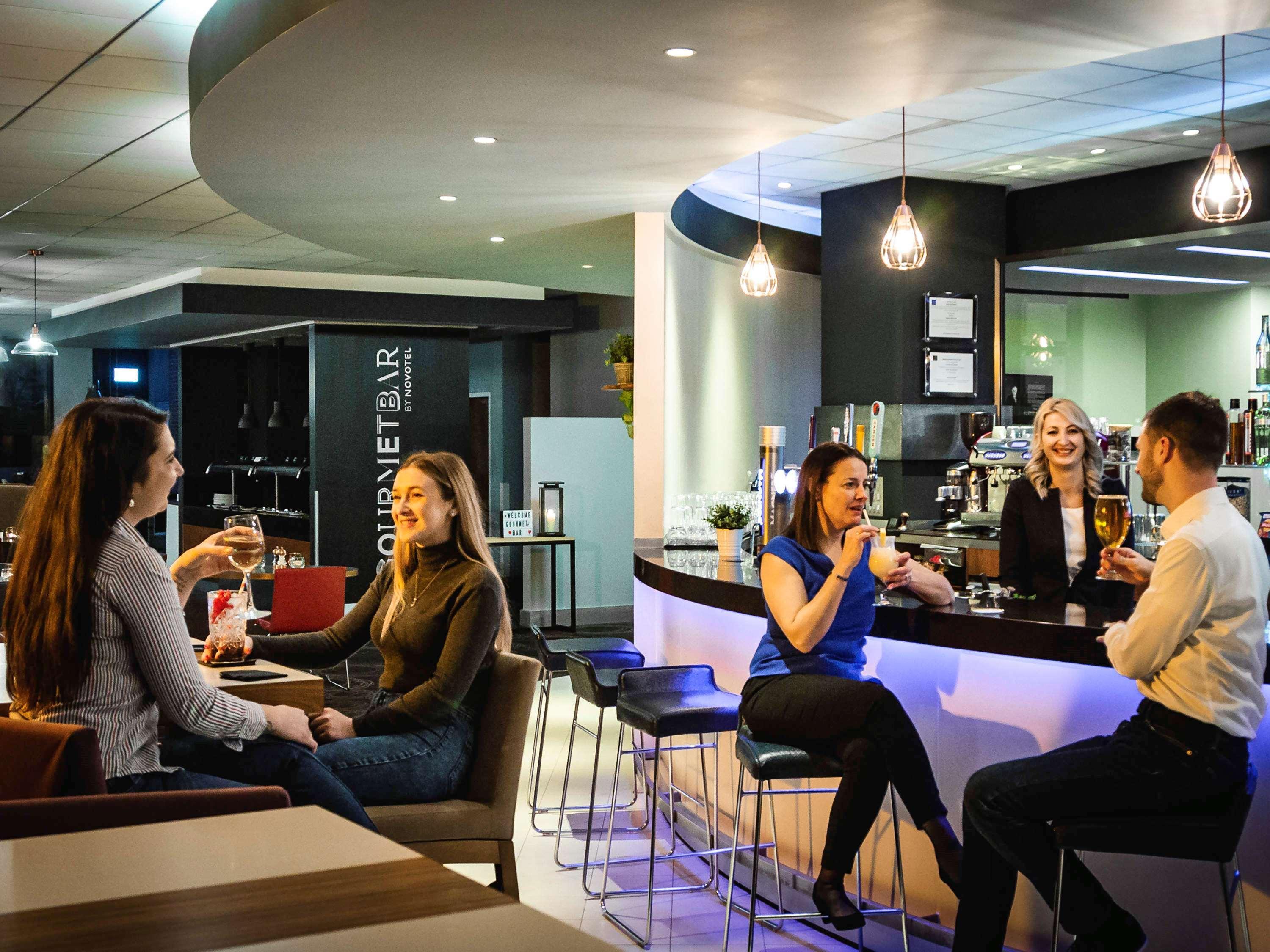 Novotel Reading Centre Экстерьер фото