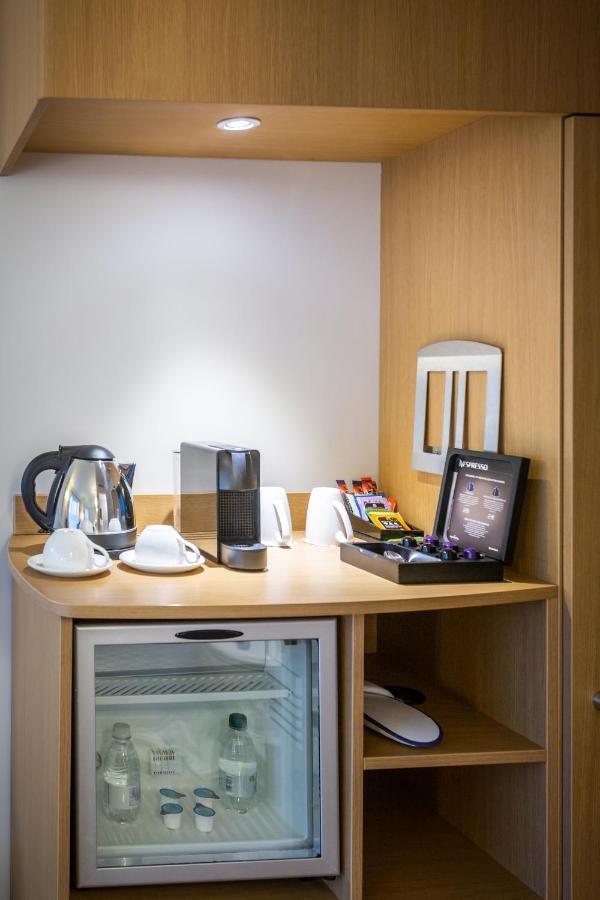 Novotel Reading Centre Экстерьер фото